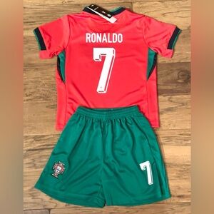Large Kids Cristiano Ronaldo 7 Portugal Red/Green Soccer Jersey Set Age 10-11